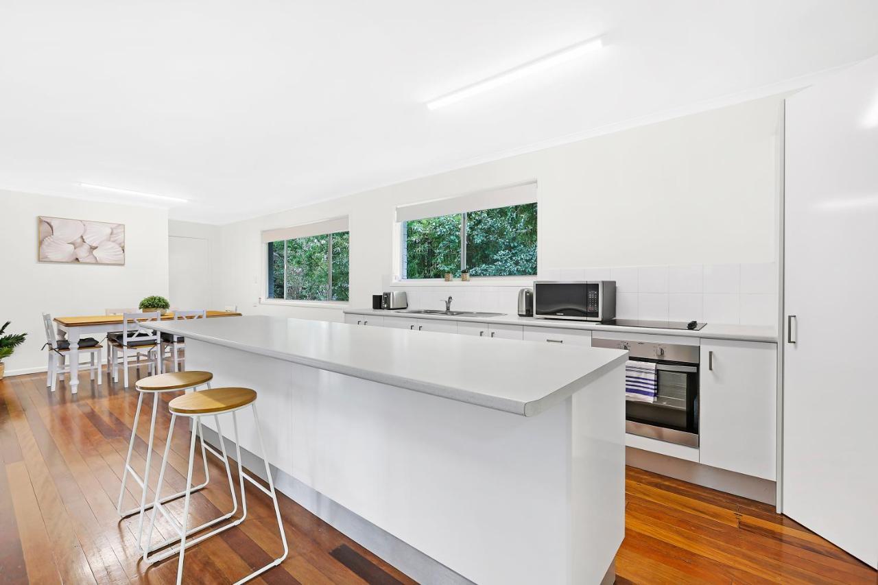 Holiday home Ultimate Burleigh Beach House Family Retreat! - 5 Bedrooms